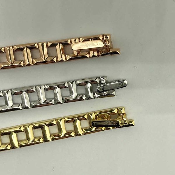 selling item 925 sterling silver tiffay bracelet t-shaped gradual buckle link chain lover with logo 768a, Black
selling item 925 sterling silver tiffay bracelet t-shaped gradual buckle link chain lover with logo 768a, Black