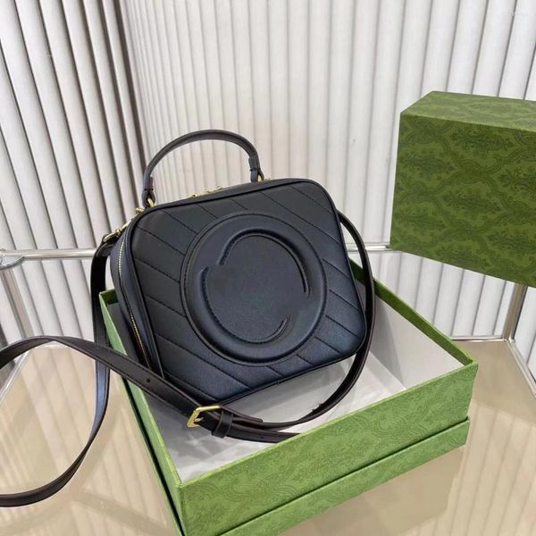 shoulder bags designer bag womens handbags flower ladies casual tote leather fashion female purse luxury handbages purses
shoulder bags designer bag womens handbags flower ladies casual tote leather fashion female purse luxury handbages purses