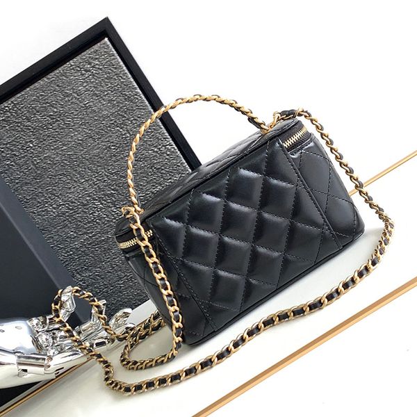 aaaaa designer bag woman bag classic clamshell chain shoulder bag women's crossbody bag backpack leather fashion bag c0114
aaaaa designer bag woman bag classic clamshell chain shoulder bag women's crossbody bag backpack leather fashion bag c0114