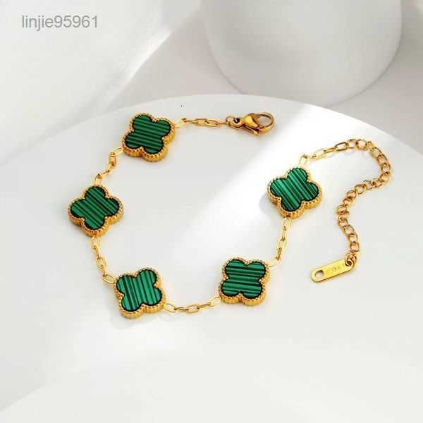 designer charm bracelet fashion vintage 5 motifs bracelets clover leaf necklace luxury design wedding jewelry van 4/four flower 11, Golden;silver
designer charm bracelet fashion vintage 5 motifs bracelets clover leaf necklace luxury design wedding jewelry van 4/four flower 11, Golden;silver
