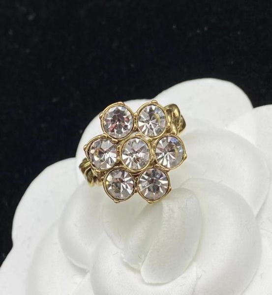 flower shape diamond smart rings luxury brand designer classic fashion wedding party jewelry with box stamp1766038
flower shape diamond smart rings luxury brand designer classic fashion wedding party jewelry with box stamp1766038