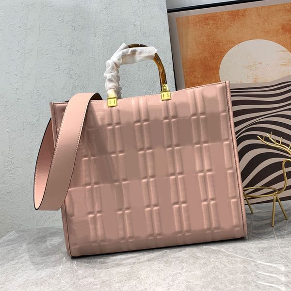 sunlight totes bag women relief letter handbags hawksbill double handle cross body shoulder bags bottom rivet protection removable shoulder
sunlight totes bag women relief letter handbags hawksbill double handle cross body shoulder bags bottom rivet protection removable shoulder