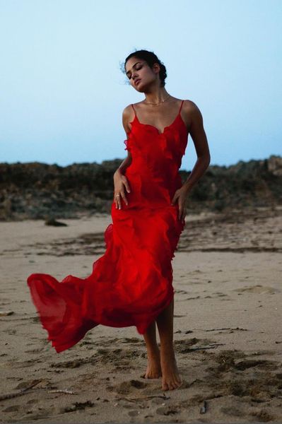 new v neck women elegant maxi dress split skirt party club backless 2023 summer sleeveless beach bodycon dresses vestidos go on holiday, White;black
new v neck women elegant maxi dress split skirt party club backless 2023 summer sleeveless beach bodycon dresses vestidos go on holiday, White;black