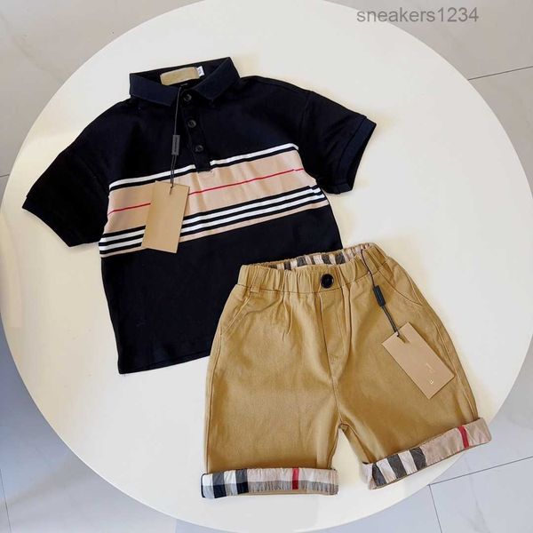 baby designer t shirt kids clothes kid polo clothe lapel classic plaid design luxury brand summer short set boys sets, White
baby designer t shirt kids clothes kid polo clothe lapel classic plaid design luxury brand summer short set boys sets, White