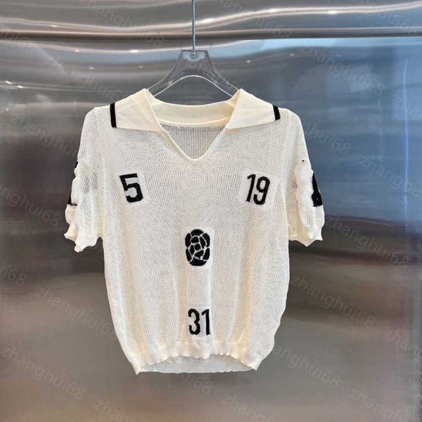 23ss womens designer clothing womens knits color contrast alphabet flower jacquard hollowed out to show thin loose short sleeve lapel sweate, White
23ss womens designer clothing womens knits color contrast alphabet flower jacquard hollowed out to show thin loose short sleeve lapel sweate, White
