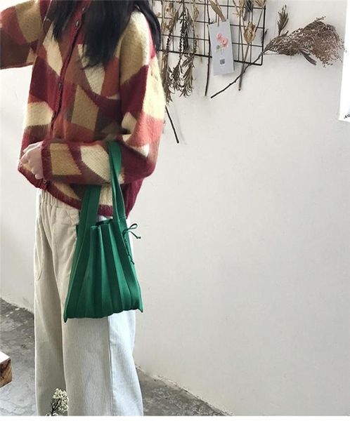 evening bags knitted fabric women shoulder bag design pleated woolen cloth handbag foldable strapped tote for ladies korean style 7148891
evening bags knitted fabric women shoulder bag design pleated woolen cloth handbag foldable strapped tote for ladies korean style 7148891