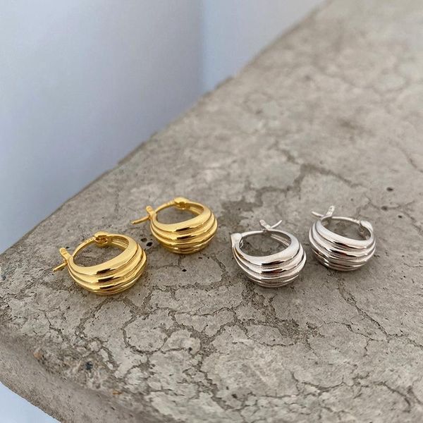 huggie silvology 925 sterling silver arcshaped hoop earrings multilayer texture elegant minimalist earrings for women party jewelry, Golden;silver
huggie silvology 925 sterling silver arcshaped hoop earrings multilayer texture elegant minimalist earrings for women party jewelry, Golden;silver