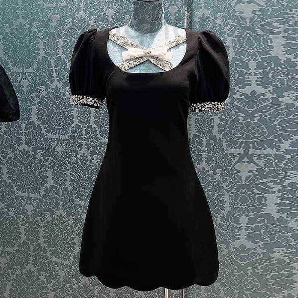 basic & casual dresses designer black dress heavy industry beaded diamond studded celebrity thin bubble sleeve skirt wave hem short summer d, Black;gray
basic & casual dresses designer black dress heavy industry beaded diamond studded celebrity thin bubble sleeve skirt wave hem short summer d, Black;gray
