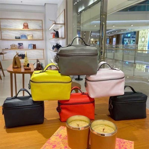 luxury high bag wallets makeup mini crossbody designer full handheld woman lunch box handbags leather version dumpling 2023 purses
luxury high bag wallets makeup mini crossbody designer full handheld woman lunch box handbags leather version dumpling 2023 purses
