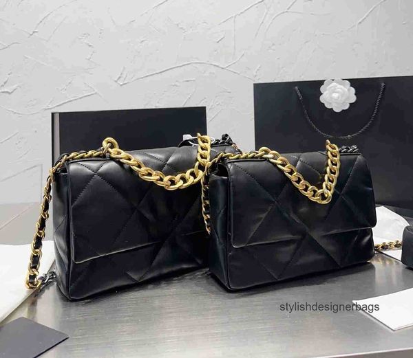 totes luxury tote purses brand handbag message bags shoulder bag genuine leather cluth crossbody 5a quality lambskin totes chain 30cm quilte
totes luxury tote purses brand handbag message bags shoulder bag genuine leather cluth crossbody 5a quality lambskin totes chain 30cm quilte