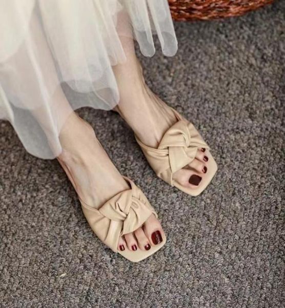 stylishbox t21042301 black beige calf skin sandals genuine leather knot kitten heels slides5684464
stylishbox t21042301 black beige calf skin sandals genuine leather knot kitten heels slides5684464