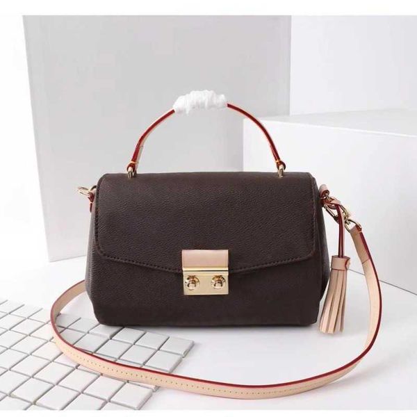 designer bag tote bags evening original shoulder high handbags purses handbag women classic style leather messenger backpack clutch designer
designer bag tote bags evening original shoulder high handbags purses handbag women classic style leather messenger backpack clutch designer