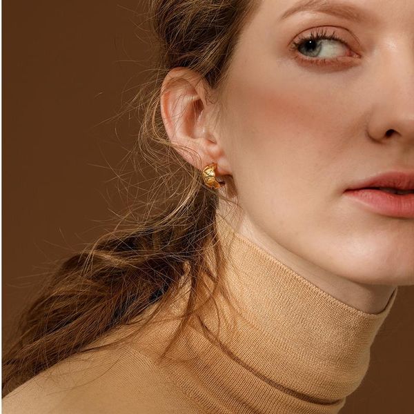 huggie ins classic exquisite fashion wild retro diamond pattern small circle metal earrings commuter earrings do not fade, Golden;silver
huggie ins classic exquisite fashion wild retro diamond pattern small circle metal earrings commuter earrings do not fade, Golden;silver