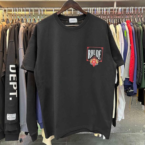 2023 men t shirt short sleeve rhude tess designer casual fashion red card printing high-quality double yarn cotton sleeved t-shirts for and, White;black
2023 men t shirt short sleeve rhude tess designer casual fashion red card printing high-quality double yarn cotton sleeved t-shirts for and, White;black