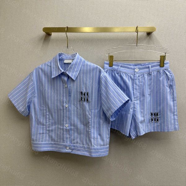 23ss women set shirt set womens designer clothing lapel rhinestone monogram dotted striped short sleeve shirt shorts set women clothes, White
23ss women set shirt set womens designer clothing lapel rhinestone monogram dotted striped short sleeve shirt shorts set women clothes, White