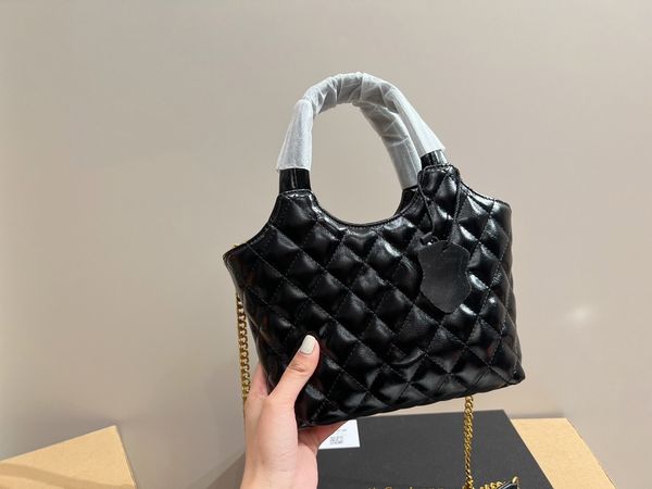 women's fashion brand handbag shoulder bag designer bag crossbody bag mini tote bag full gift box
women's fashion brand handbag shoulder bag designer bag crossbody bag mini tote bag full gift box