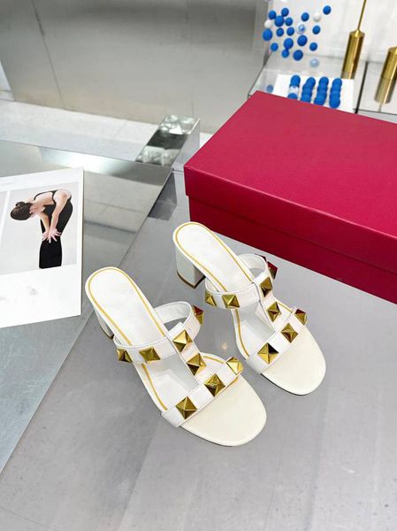 sandals valentinoity fashion flop slippers women designer summer slides leisure sandals h01, Black
sandals valentinoity fashion flop slippers women designer summer slides leisure sandals h01, Black