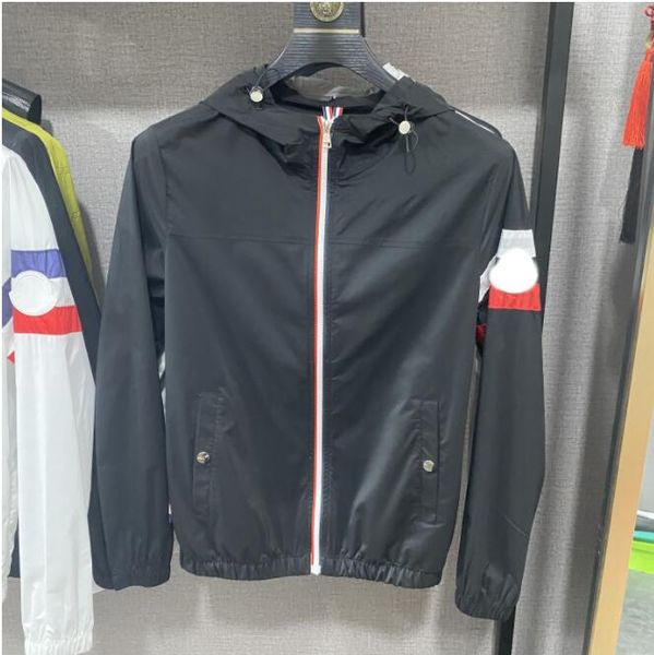 mon men's fashion designer jackets hip hop street womnes monclair fashion luxury zipper long sleeve slim fit hooded coat sports couple, Black;brown
mon men's fashion designer jackets hip hop street womnes monclair fashion luxury zipper long sleeve slim fit hooded coat sports couple, Black;brown