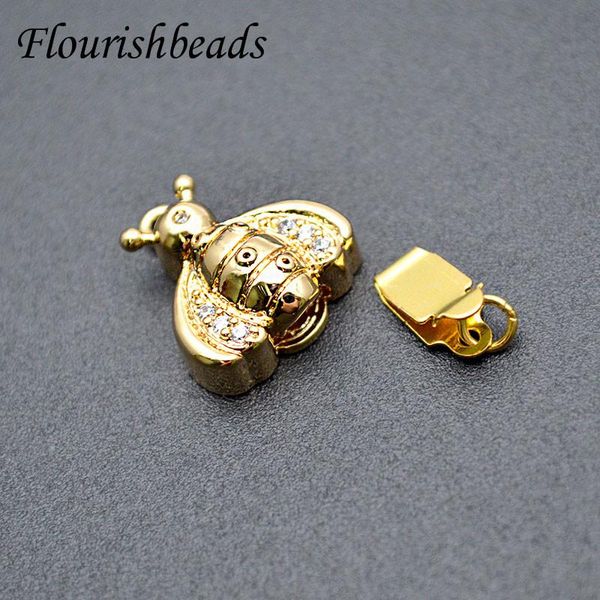 polish nickle cz beads paved bee butterfly shape clasps connector for diy jewelry making supplies 10pcs/lot, Blue
polish nickle cz beads paved bee butterfly shape clasps connector for diy jewelry making supplies 10pcs/lot, Blue