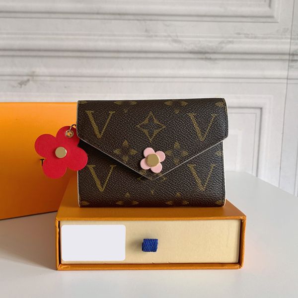 fashion wallets designer luxury women purse classic money clip pink leather wallet purse floral studs and trims coin purse card holder flowe, Red;black
fashion wallets designer luxury women purse classic money clip pink leather wallet purse floral studs and trims coin purse card holder flowe, Red;black
