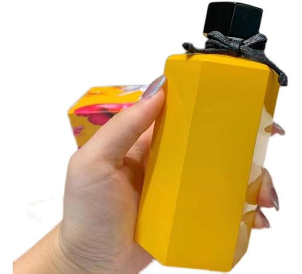 woman perfume women spray limited edition floral fruity notes charming smell long lasting famle fragrance 100ml fast delivery9618058
woman perfume women spray limited edition floral fruity notes charming smell long lasting famle fragrance 100ml fast delivery9618058
