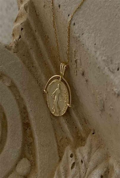 silvology 925 sterling silver queen coin pendant necklace gold color round elegant letter necklace for women festival jewelry 21073616241
silvology 925 sterling silver queen coin pendant necklace gold color round elegant letter necklace for women festival jewelry 21073616241