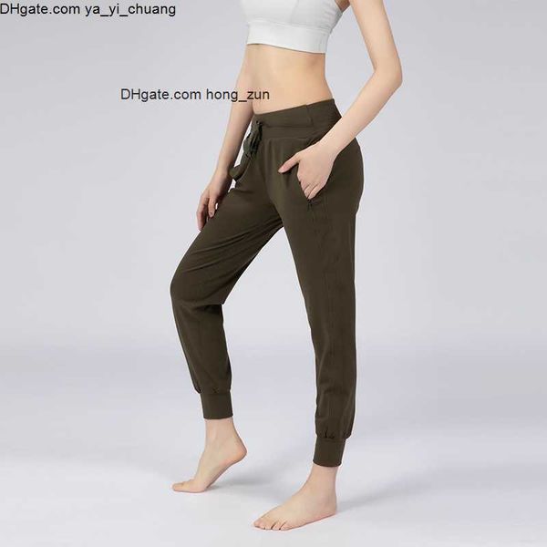 high waist fitness joggers yoga pants women stretchy running workout sport trousers with two side pocket
high waist fitness joggers yoga pants women stretchy running workout sport trousers with two side pocket