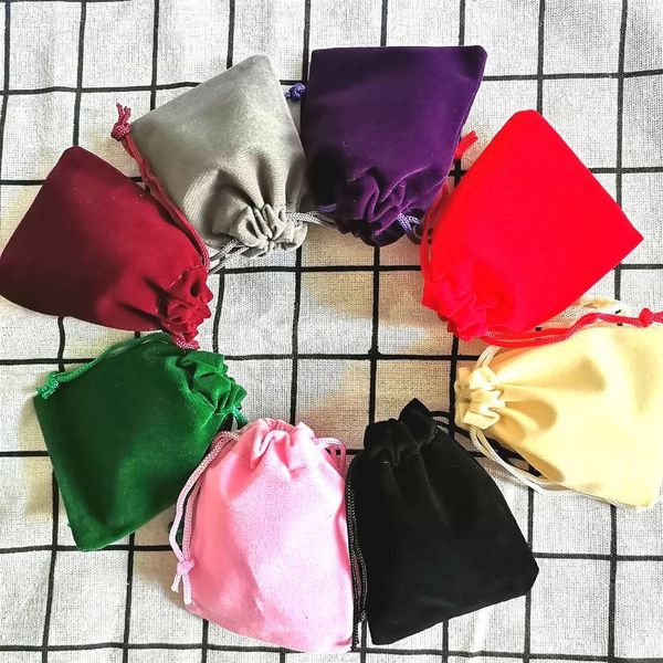 boxes 100 pcs/lot 5x7 7x9 9x12 10x16cm coloful velvet gift bags small pouches jewelry package bags velvet drawstring packaging bags, Black;white
boxes 100 pcs/lot 5x7 7x9 9x12 10x16cm coloful velvet gift bags small pouches jewelry package bags velvet drawstring packaging bags, Black;white