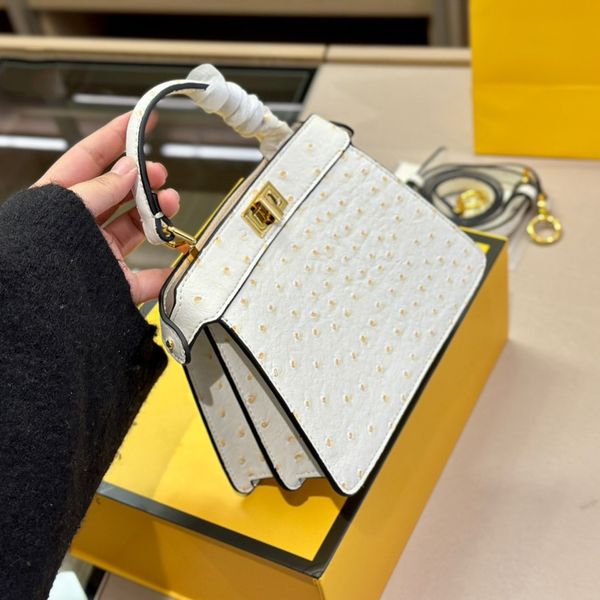 luxury bags fashion handbag large capacity handbags women designer bag original quality ladybag star loves shoulderbag
luxury bags fashion handbag large capacity handbags women designer bag original quality ladybag star loves shoulderbag