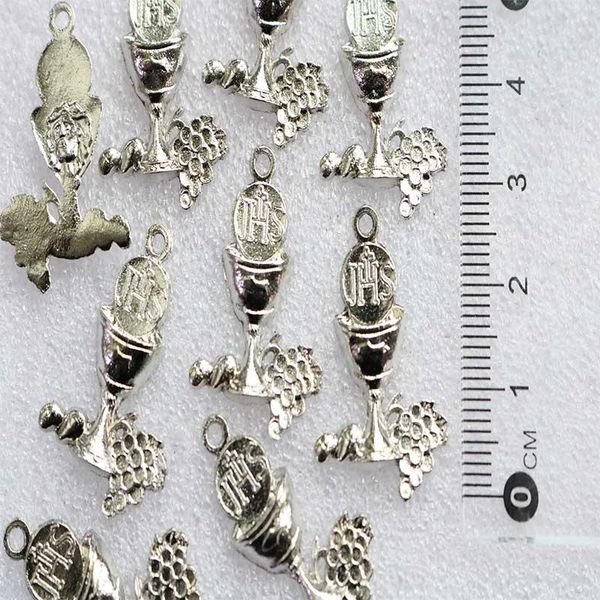 other religious savior pendant jhs amulet christian cross holy grail medal. charm jhs cup bead medal
other religious savior pendant jhs amulet christian cross holy grail medal. charm jhs cup bead medal