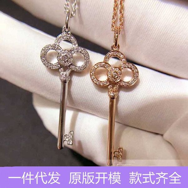 high-quality home heart crown key necklace 925 silver rose gold 18k collar chain sweater fashion, Golden;silver
high-quality home heart crown key necklace 925 silver rose gold 18k collar chain sweater fashion, Golden;silver