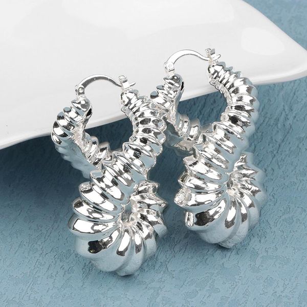 huggie new earrings drop dangle earrings copper fashion classic brazilian african jewelry for women lady party wedding gift, Golden;silver
huggie new earrings drop dangle earrings copper fashion classic brazilian african jewelry for women lady party wedding gift, Golden;silver
