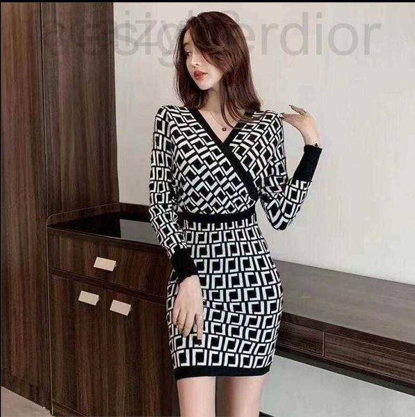 basic & casual dresses designer 22ff new autumn and winter women's dresses wool knit v neck long sleeve europe the united states sellin, Black;gray
basic & casual dresses designer 22ff new autumn and winter women's dresses wool knit v neck long sleeve europe the united states sellin, Black;gray