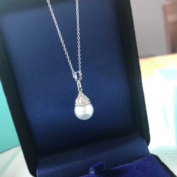designer's s925 silver crown necklace freshwater pearl pendant collar chain women's qixi valentine's day gift, Black
designer's s925 silver crown necklace freshwater pearl pendant collar chain women's qixi valentine's day gift, Black