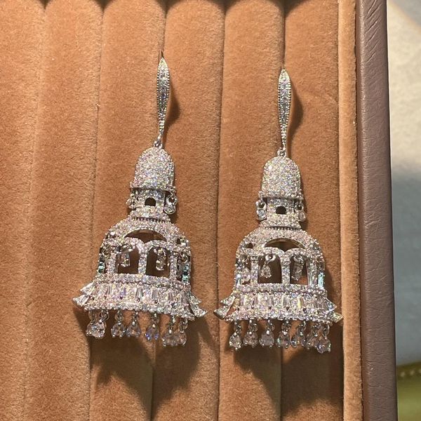 knot hibride micro pave cubic zirconia stone water drop earrings luxury geometric wedding party earrings for women bridal gift e1062, Silver
knot hibride micro pave cubic zirconia stone water drop earrings luxury geometric wedding party earrings for women bridal gift e1062, Silver