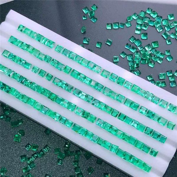 alloy 1pcs/lot moda feminina pure natural colombian emerald square round loose stone custom bracelet main stone vice stone gemstones, Black
alloy 1pcs/lot moda feminina pure natural colombian emerald square round loose stone custom bracelet main stone vice stone gemstones, Black