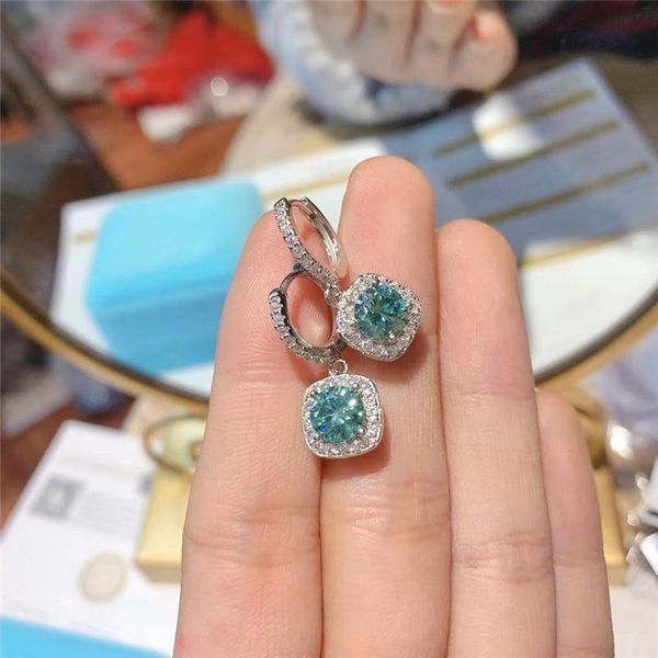 stud sterling silver 1ct blue green moissanite dangle earrings 14k white gold 4 claw gemstone diamond earrings for women fine jewelry, Golden;silver
stud sterling silver 1ct blue green moissanite dangle earrings 14k white gold 4 claw gemstone diamond earrings for women fine jewelry, Golden;silver
