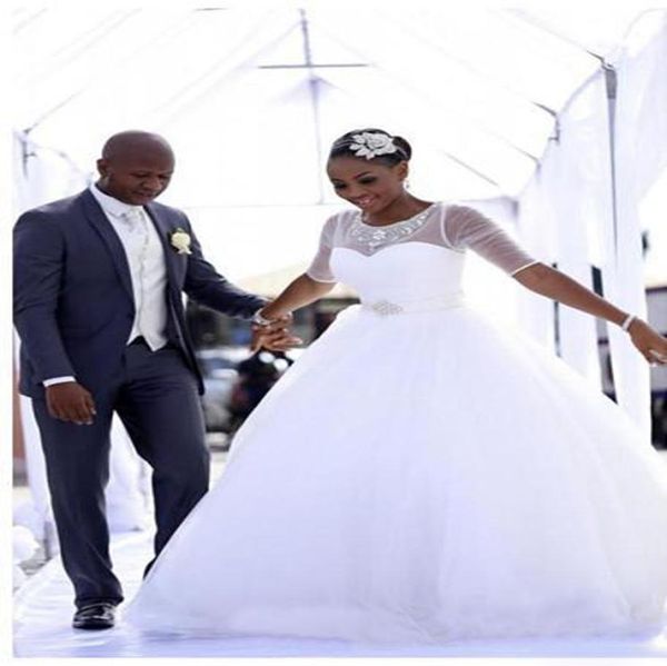 plus size 2018 arabic vestido de novia ball gown wedding dresses with sleeves jewel neck beads sash illusion tulle bridal ball gow7566291, White
plus size 2018 arabic vestido de novia ball gown wedding dresses with sleeves jewel neck beads sash illusion tulle bridal ball gow7566291, White