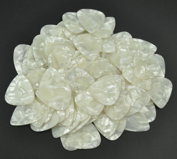 100pcs extra heavy 15mm blank celluloid guitar picks plectrums pearl white for electric guitar7868686
100pcs extra heavy 15mm blank celluloid guitar picks plectrums pearl white for electric guitar7868686