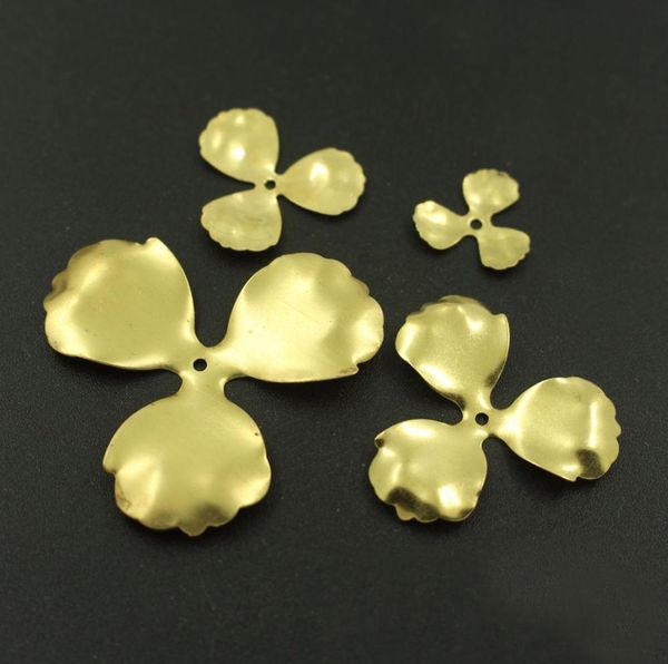polish 100pcs 3 petals flower pendant charms quality copper spacer beads diy stuffs supplies jewelry decoration accessories, Blue
polish 100pcs 3 petals flower pendant charms quality copper spacer beads diy stuffs supplies jewelry decoration accessories, Blue