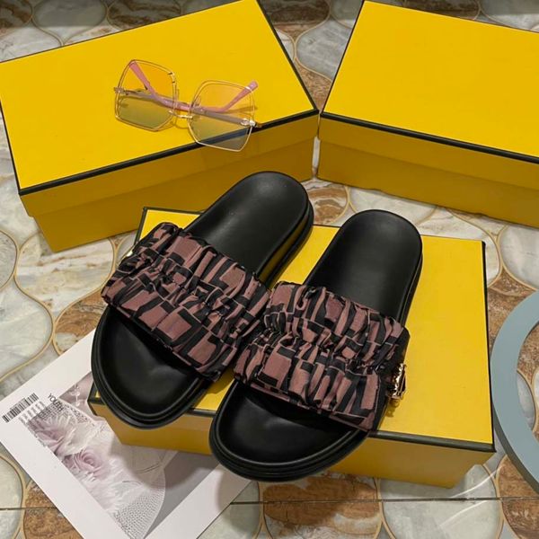 designer sandal slipper women luxury wendy lady flat slides platform wedge rainbows summer slippers for ladies brands dearfoam rubber sandal, Black
designer sandal slipper women luxury wendy lady flat slides platform wedge rainbows summer slippers for ladies brands dearfoam rubber sandal, Black