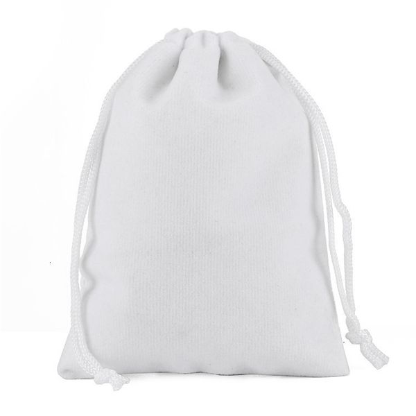 evening bags 50pcslot 15x20cm black white velvet drawstring pouches packing gift packaging bag personalize print 230519
evening bags 50pcslot 15x20cm black white velvet drawstring pouches packing gift packaging bag personalize print 230519