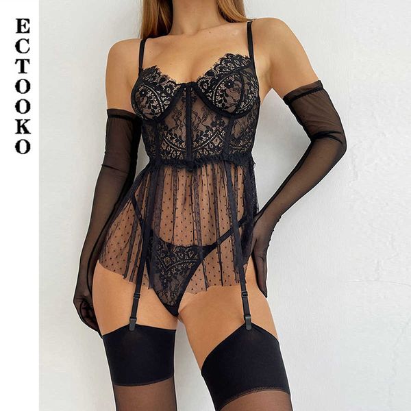 2023 summer women' polka dot see-through mesh splicing hollow lace garter erotic lingerie set, Red;black
2023 summer women' polka dot see-through mesh splicing hollow lace garter erotic lingerie set, Red;black