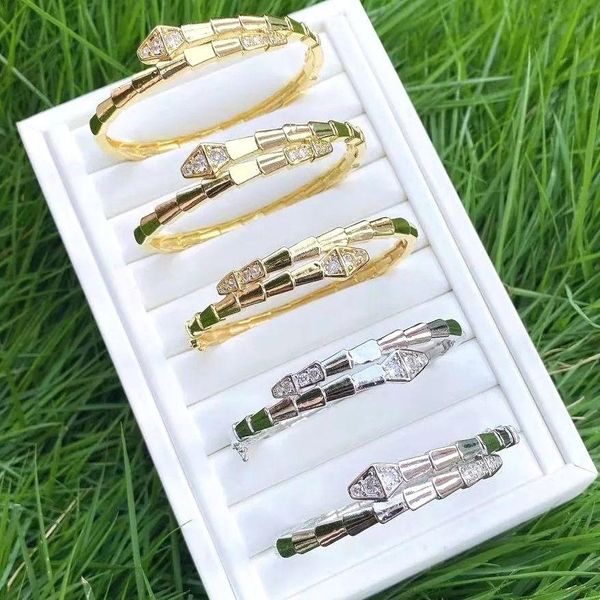bangle 3pcs fashion crystal cz pave gold silver color bangles for women men punk jewelry trendy animal cuff bangle 2021 trendy, Black
bangle 3pcs fashion crystal cz pave gold silver color bangles for women men punk jewelry trendy animal cuff bangle 2021 trendy, Black
