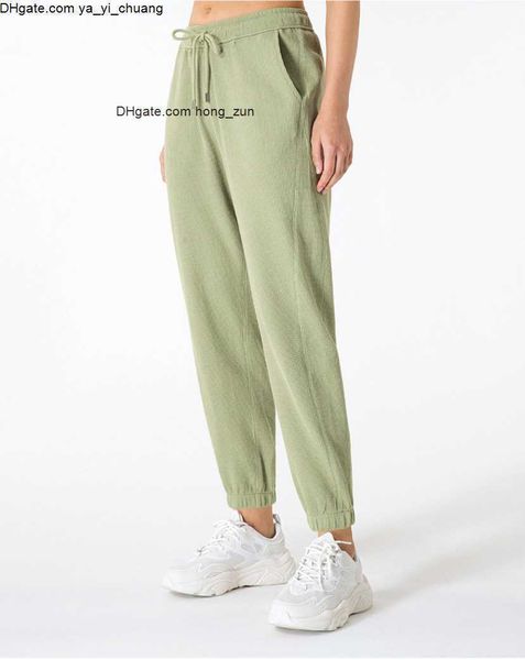 jogging ll women yoga ninth pants pocket fitness waffle fabric soft drawstring elastic casual pants legs sweatpants
jogging ll women yoga ninth pants pocket fitness waffle fabric soft drawstring elastic casual pants legs sweatpants