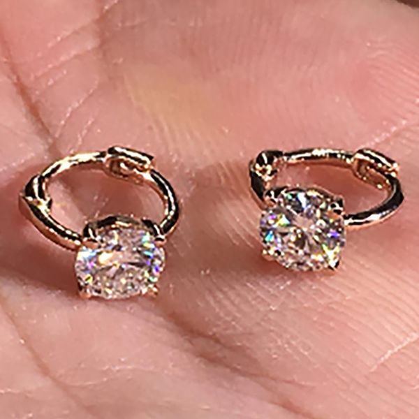 huggie 14k rose gold women hoop earrings moissanite diamonds 0.5 1 2 3 carat round wedding party engagement anniversary gift present, Golden;silver
huggie 14k rose gold women hoop earrings moissanite diamonds 0.5 1 2 3 carat round wedding party engagement anniversary gift present, Golden;silver
