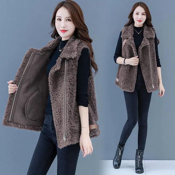 leather 2021 female new autumn winter fashion outer wear waistcoat imitation fur coat women european station lamb hair vest jacket a865, Black
leather 2021 female new autumn winter fashion outer wear waistcoat imitation fur coat women european station lamb hair vest jacket a865, Black