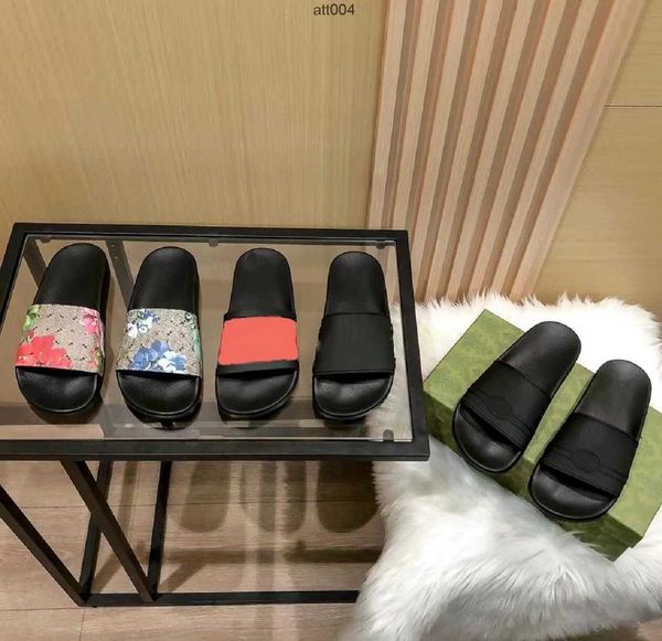 designer classic men women's slippers letter flowers printing flip flops couples summer outdoor sandal luxury retro bathroom slipper be, Black
designer classic men women's slippers letter flowers printing flip flops couples summer outdoor sandal luxury retro bathroom slipper be, Black