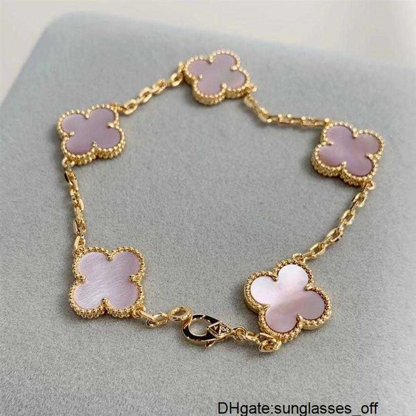 2023 luxury clover designer bracelet mother of pearl 18k gold brand love bangle charm bracelets shining crystal diamond jewelry for wom2914, Golden;silver
2023 luxury clover designer bracelet mother of pearl 18k gold brand love bangle charm bracelets shining crystal diamond jewelry for wom2914, Golden;silver