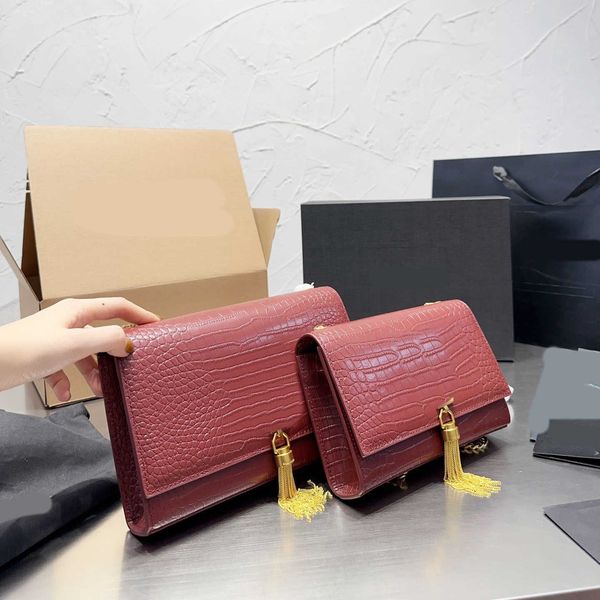 42 styles chain designer bags tassels purse women shoulder bags crossbody purses luxurys handbag lady shopping bags 230524
42 styles chain designer bags tassels purse women shoulder bags crossbody purses luxurys handbag lady shopping bags 230524